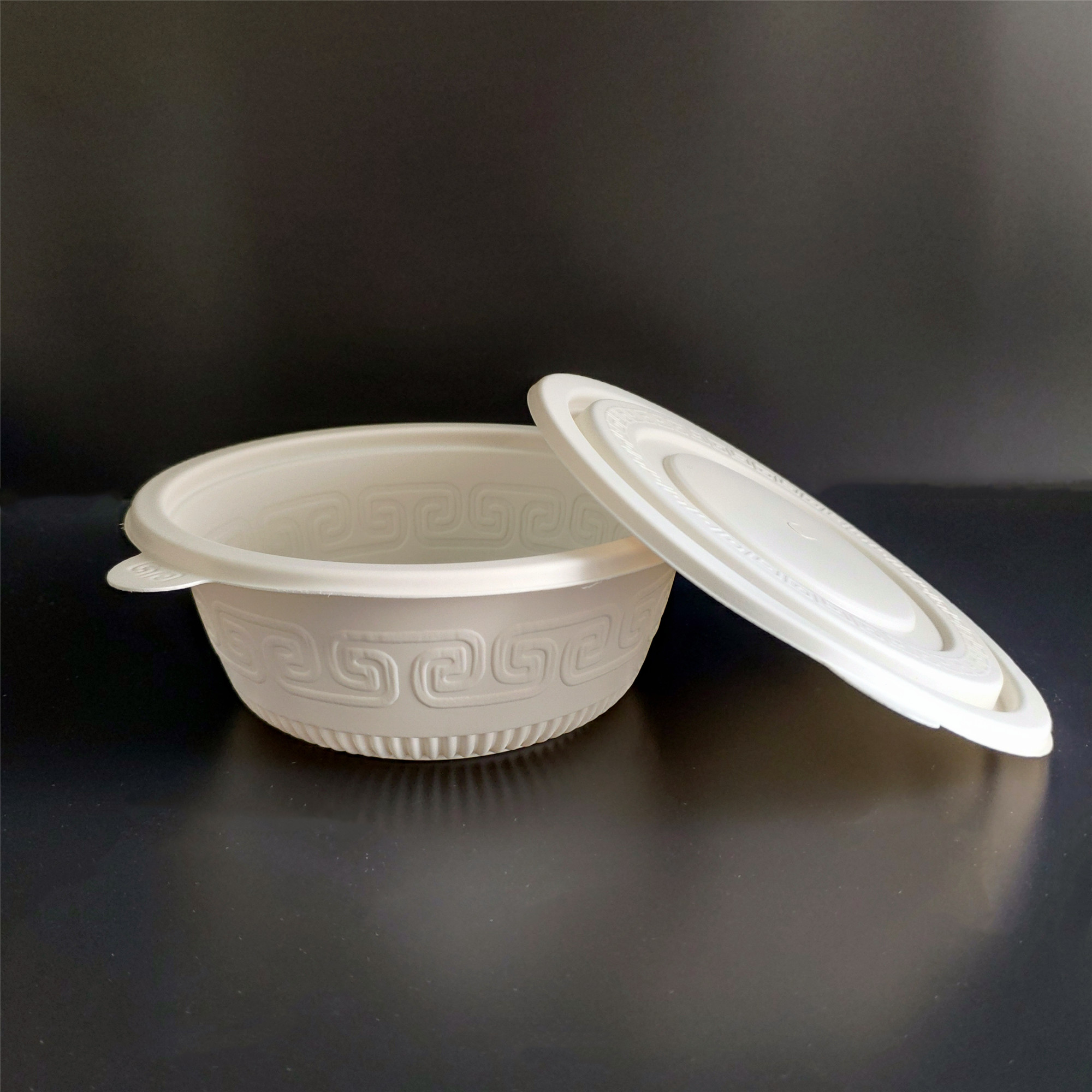 plastic microwave soup bowl with lid